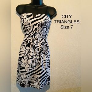 Black and white striped dress size 7